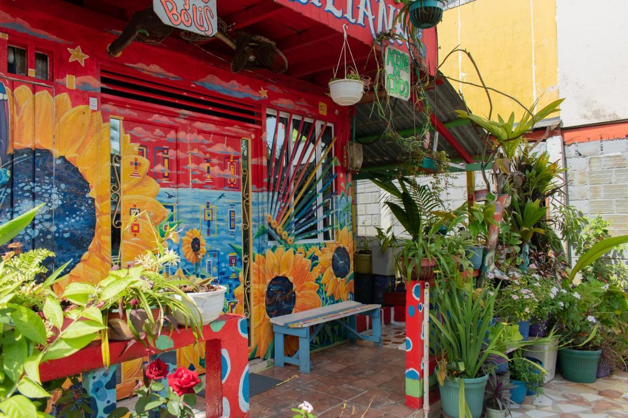 Hostal Liliana Buenaventura Exteriér fotografie