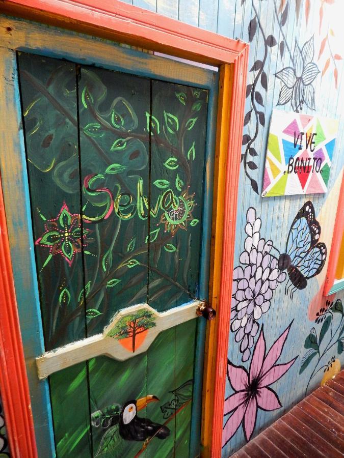 Hostal Liliana Buenaventura Exteriér fotografie